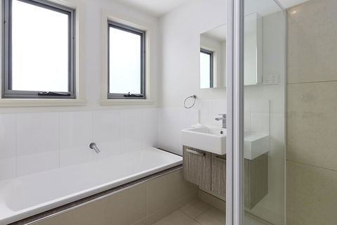 170 Hazards View Drive - Unit 2 - Holiday Byron Bay 10