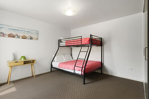 170 Hazards View Drive - Unit 2 - Holiday Byron Bay 8