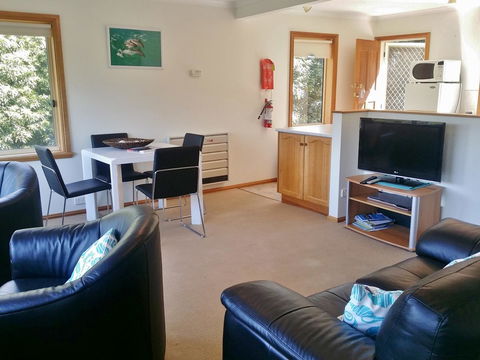 Freycinet Sanctuary 5 - Holiday Byron Bay 3