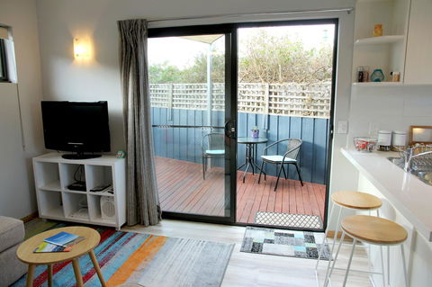 Kingston Beach-House Retreat - Holiday Byron Bay 2