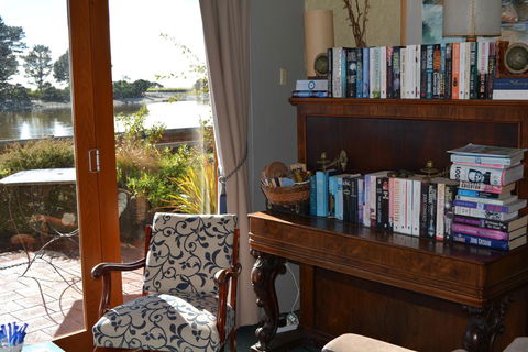 The Waterfront Wynyard - Holiday Byron Bay 9