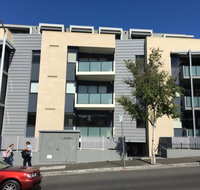 Hobart Inner City Apartment - Holiday Byron Bay