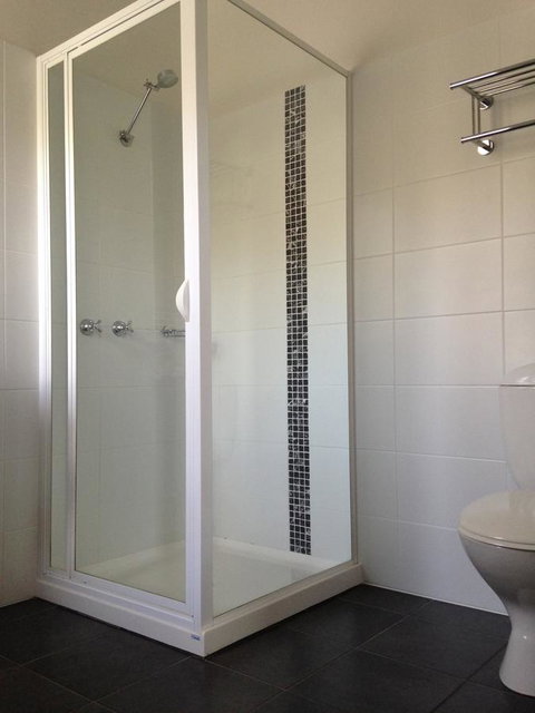 Auldington Hotel - Holiday Byron Bay 18