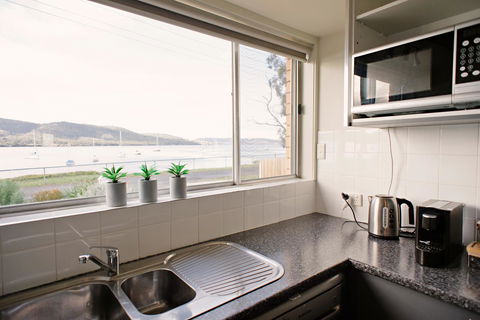 The Holiday Home People - Holiday Byron Bay 4