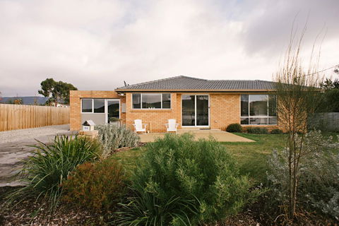 The Holiday Home People - Holiday Byron Bay 0