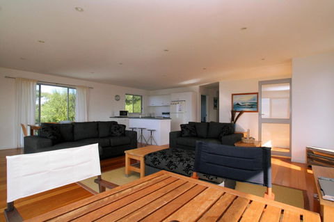 Suntrap Cove Bicheno - Holiday Byron Bay 22