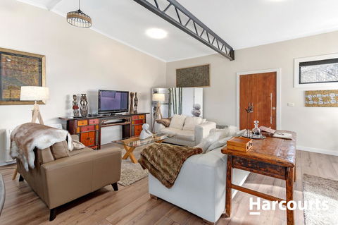 The WeareHouse In Deloraine - Holiday Byron Bay 15