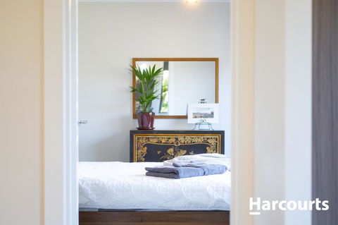 The WeareHouse In Deloraine - Holiday Byron Bay 21