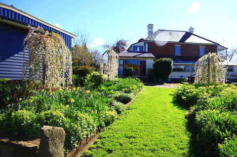 The WeareHouse In Deloraine - Holiday Byron Bay 37