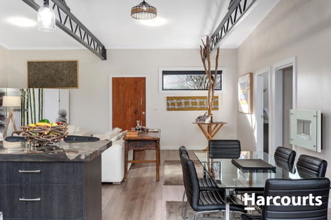 The WeareHouse In Deloraine - Holiday Byron Bay 8