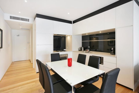 New York On Riley - Split-Level Executive 2BR Darlinghurst Apartment With A New York Feel - Holiday Byron Bay 2
