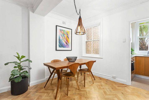 Newly Renovated Potts Point 2BR Art Deco - Holiday Byron Bay 1