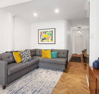 Newly Renovated Potts Point 2BR Art Deco - Holiday Byron Bay