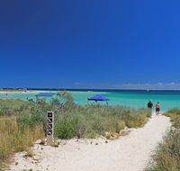 Ningaloo Coral Bay Backpackers - Holiday Byron Bay