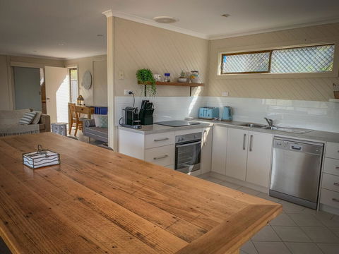 No. 10 Coffin Bay - Holiday Byron Bay 2