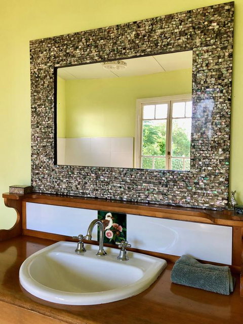 Noosa Avalon Farm Cottages - Holiday Byron Bay 3