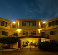 Normandie Inn and Function Centre - Holiday Byron Bay