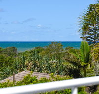 Notre Reve - 2/4 Brolga Place - Holiday Byron Bay