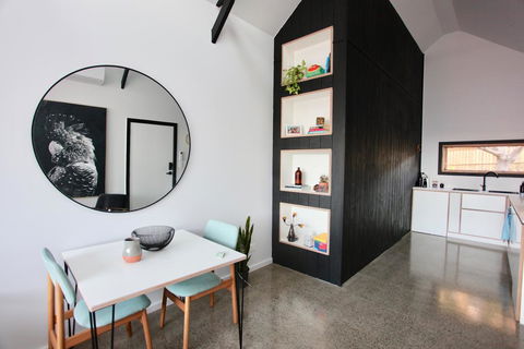 Nowra Studio Barn - Holiday Byron Bay 0