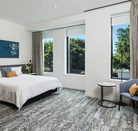 Oaks Cairns Hotel - Holiday Byron Bay