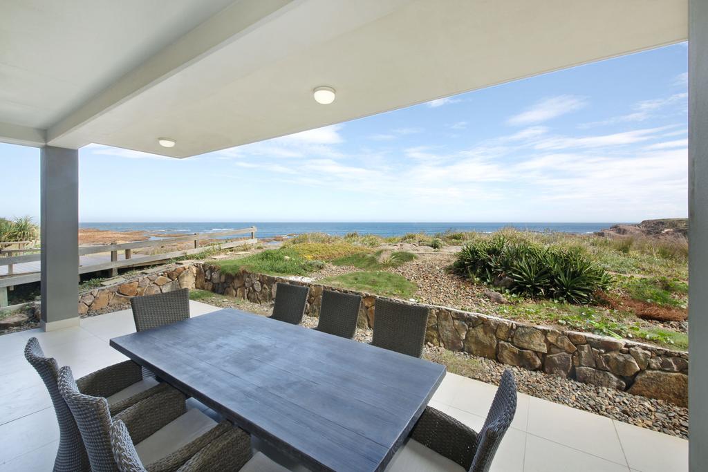 Anna Bay NSW Holiday Byron Bay