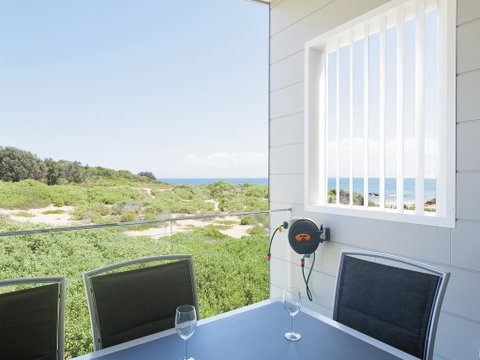 Ocean Views - Holiday Byron Bay 1