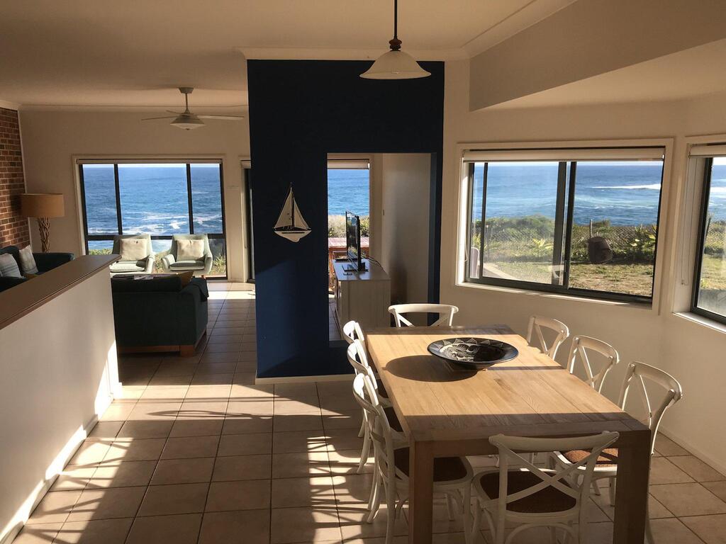 Taylors Beach NSW Holiday Byron Bay