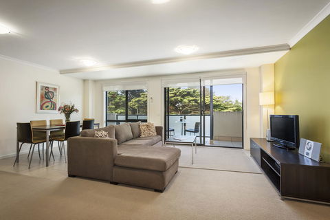 Oceanic On Thompson Apartments - Holiday Byron Bay 2