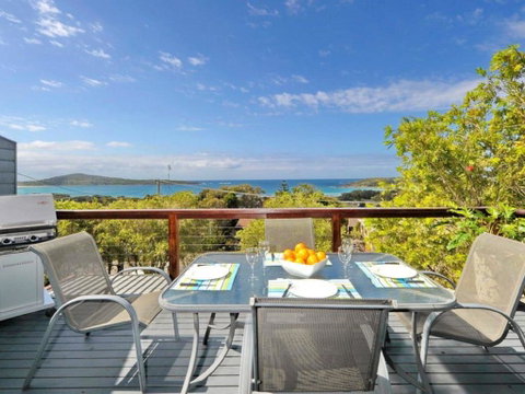 Our Place @ Fingal Bay - Holiday Byron Bay 0