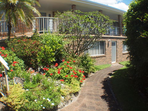 Pacific Drive, 89 - Holiday Byron Bay 1