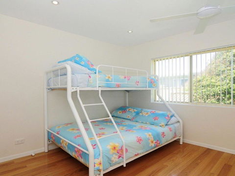 Pacific Views - Direct Access Onto Culburra Beach - Holiday Byron Bay 1