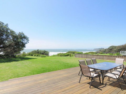 Pacific Views - Direct Access Onto Culburra Beach - Holiday Byron Bay 2