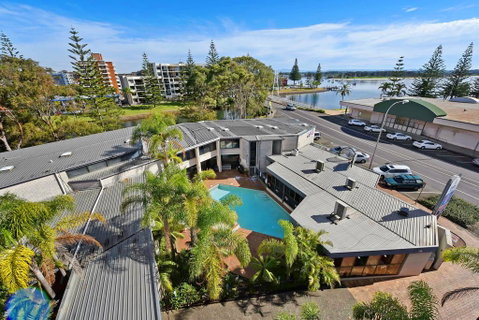 Palm Court Motor Inn - Holiday Byron Bay 2