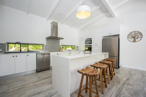 Papillon Bleu - Holiday Byron Bay 1