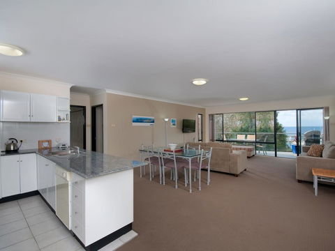 Paradiso, Unit 1/1 Laman Street - Holiday Byron Bay 1