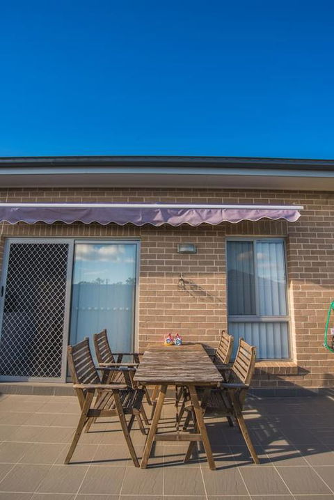 PEACEFUL 2Kingbed RootyHill Townhouse Near Station - Holiday Byron Bay 3