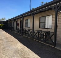 Pit Pony Hotel - Holiday Byron Bay