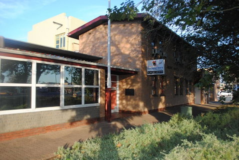 Port Adelaide Backpackers - Holiday Byron Bay 0