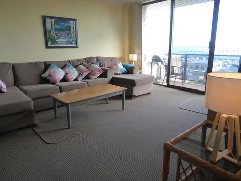 Portside, Unit 12/1 Donald Street - Holiday Byron Bay 1