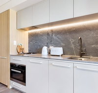 Potts Point Newly Modern Self-Contained Apartments - Holiday Byron Bay