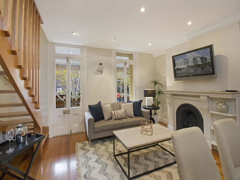 PYRMONT Harris St. - Holiday Byron Bay 3