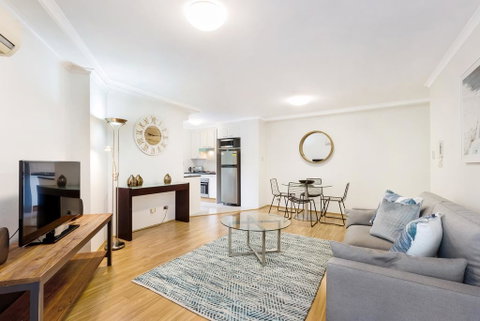 Pyrmont Self-Contained Modern One-Bedroom Apartment 28 Mill - Holiday Byron Bay 0