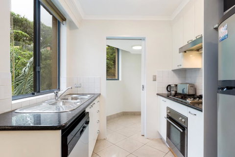 Pyrmont Self-Contained Modern One-Bedroom Apartment 28 Mill - Holiday Byron Bay 3