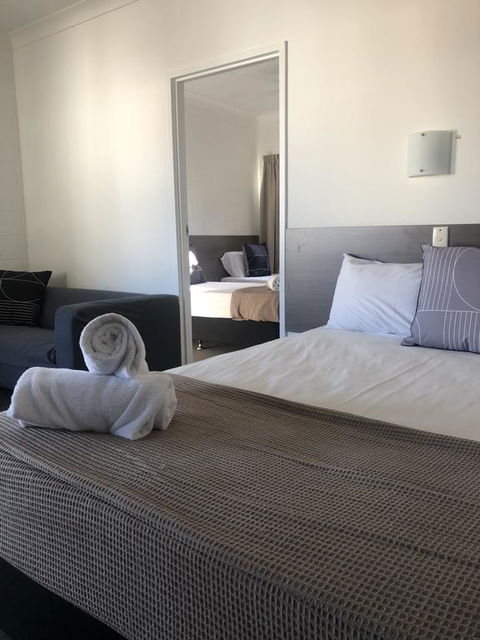 Q Express - Holiday Byron Bay 2