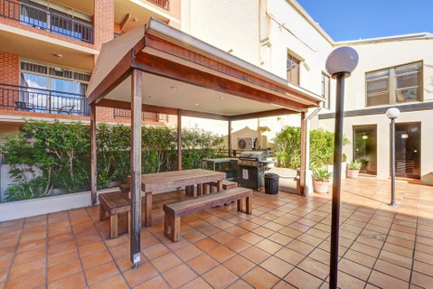 Quality Suites Camperdown - Holiday Byron Bay 2