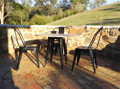 Queenstown Retreat B&B - Holiday Byron Bay 3