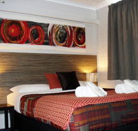 Raceview Motor Inn