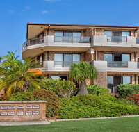 Renas Court Unit 1 - Little Street Lakefront - Holiday Byron Bay
