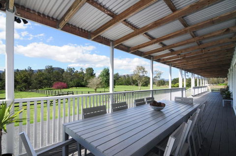 Rivermist - Luxury 6 Bedrooms & 6 Bathrooms! - Holiday Byron Bay 2