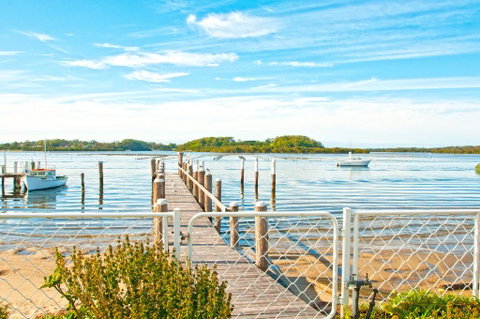 Riverside Delight @ Greenwell Point - Holiday Byron Bay 0
